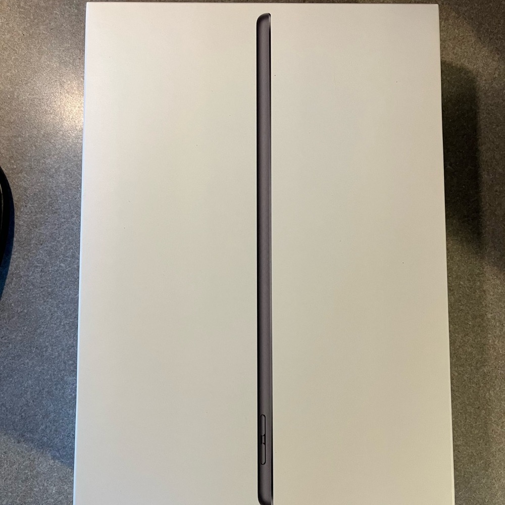 Apple iPad 64GB Gray 9th Generation EMPTY BOX ONLY MK2K3Ll/A